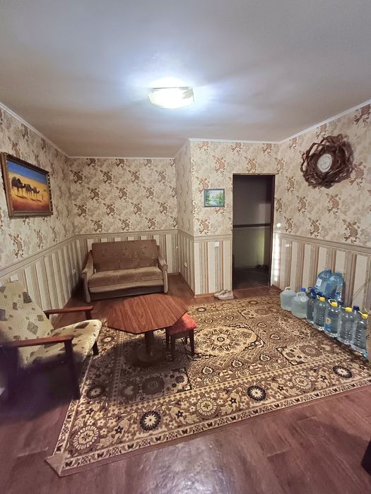 Продам 2-х комнатную квартиру на Космонавтов