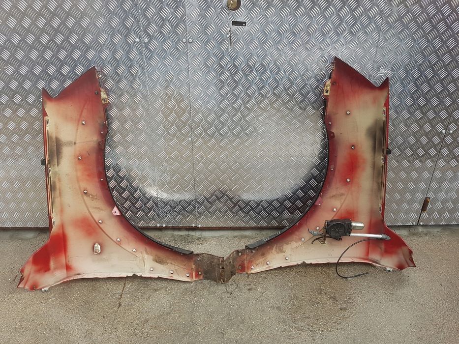 Błotnik Prawy KIA Sorento 02-09 lak: X3