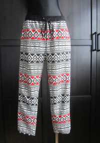 Calliope Letnie spodnie Etniczny wzór Etno Boho Aztec Czarne Białe 38