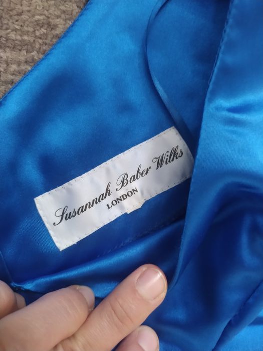 Sukienka wieczorowa balowa długa maxi z krótkim rękawem satynowa