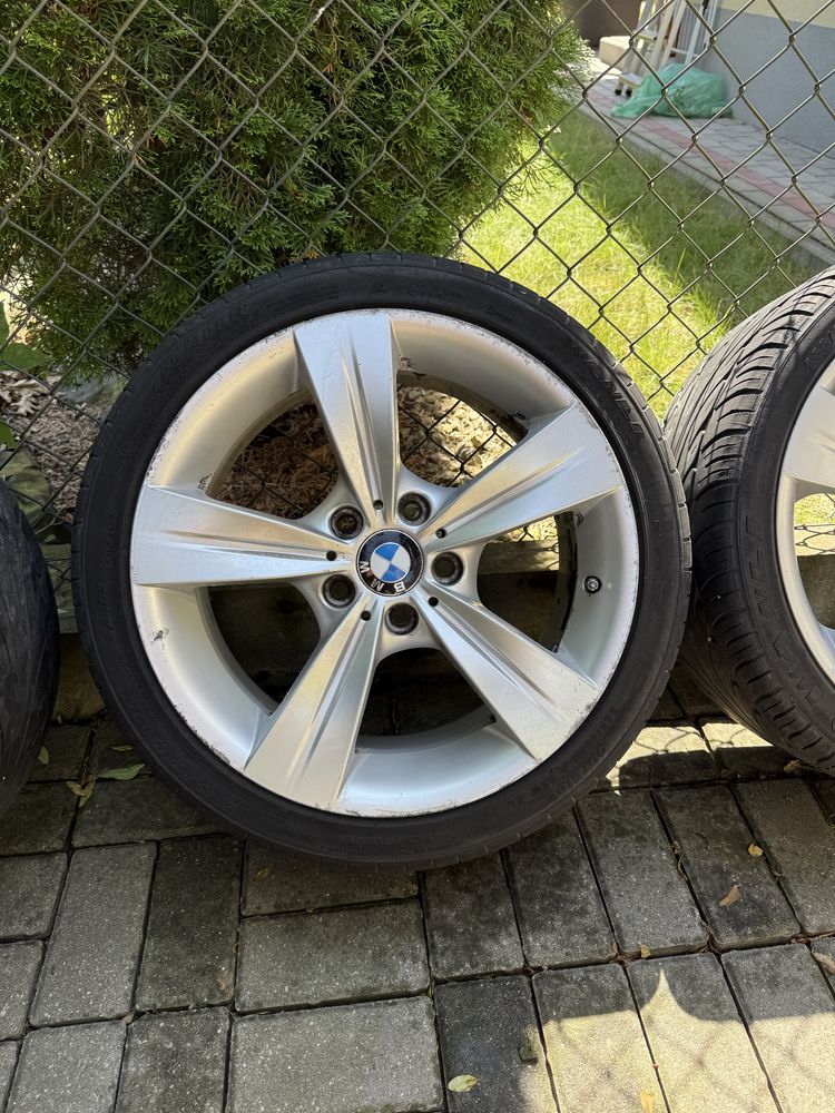 Felgi BMW r18 z oponami