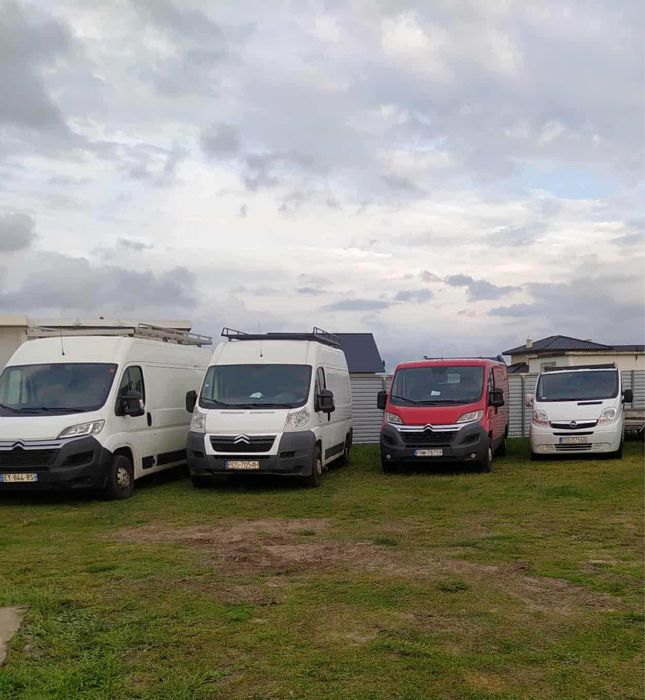 Wynajme busa dostawczego