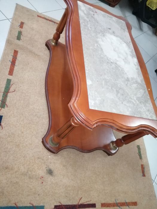 Sofás + mesinha de centro