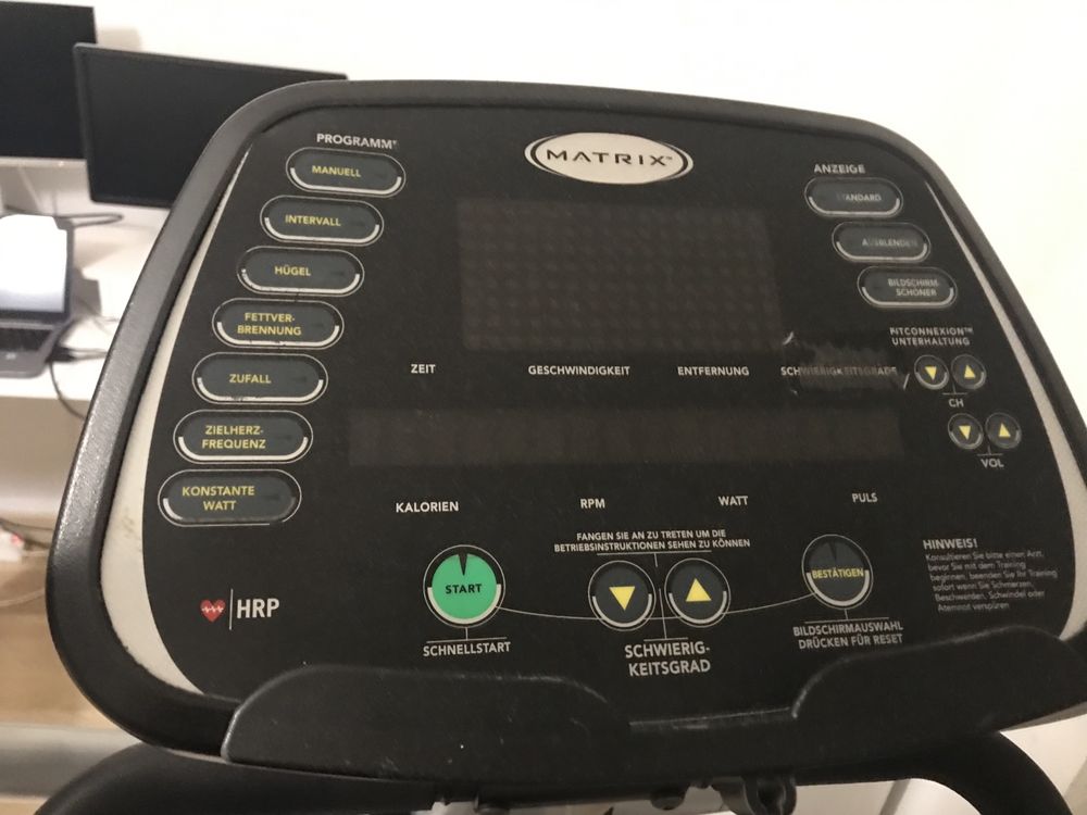 Matrix crosstrainer otbritrek lifefitness