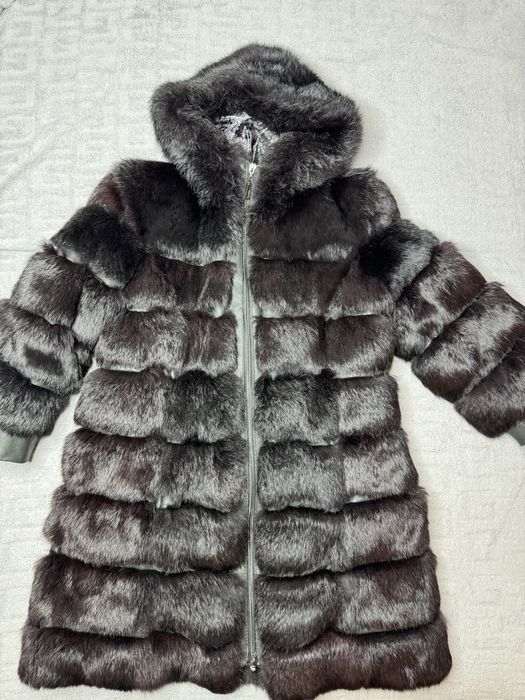 Шуба з шкіряними вставками