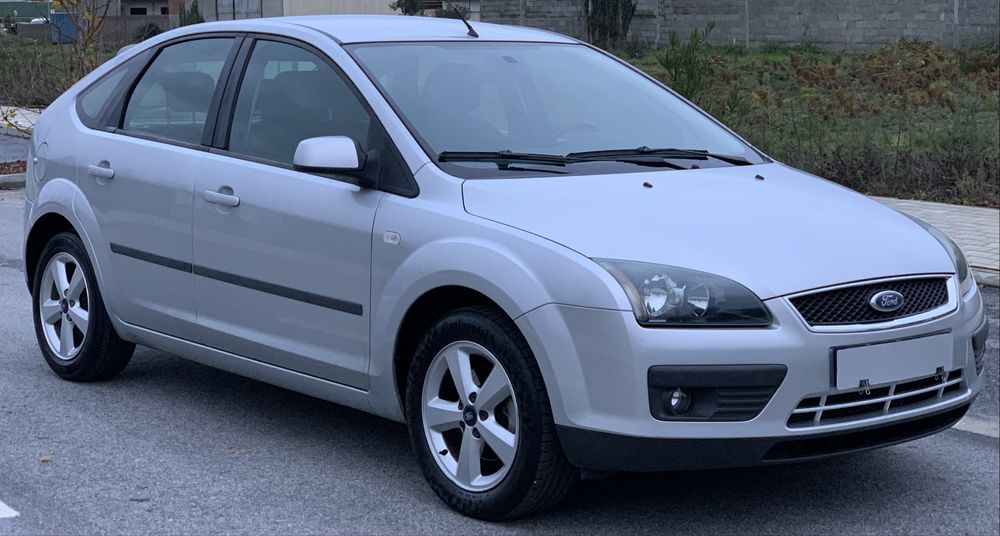 Ford Focus 1.4 182mKms //AC - Impecável