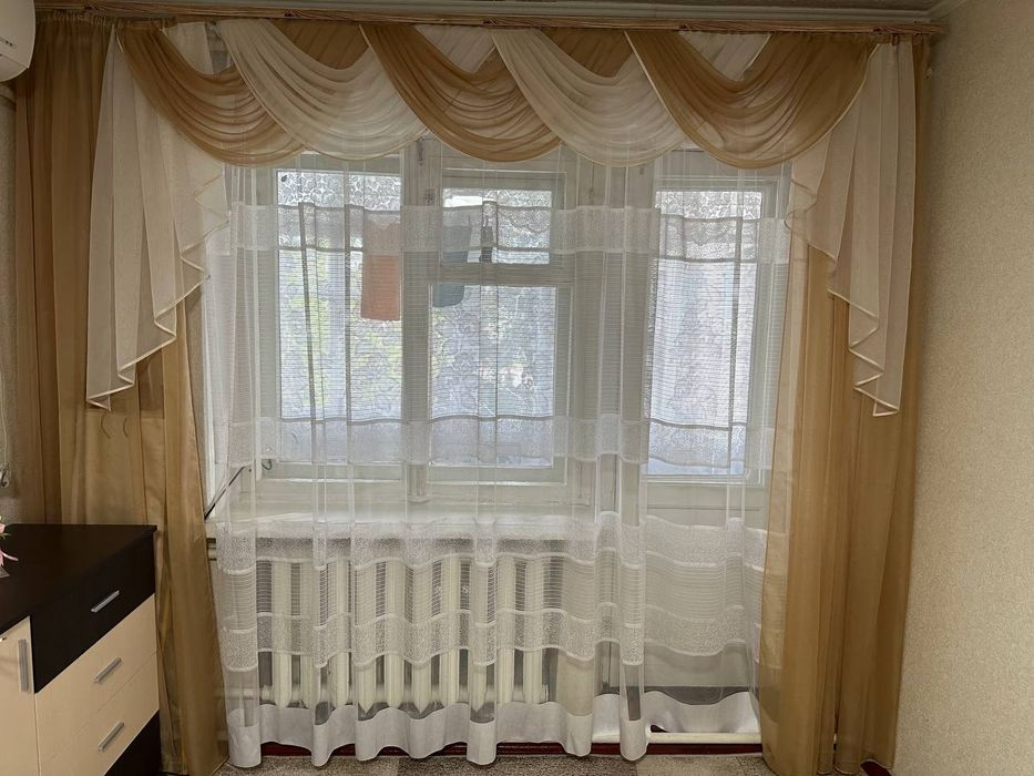 Ламбрикени два кольори