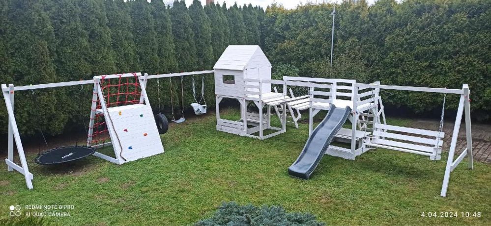 Plac zabaw domek scianka wspinaczkowa hustawki zjezdzalnia bocianie gn