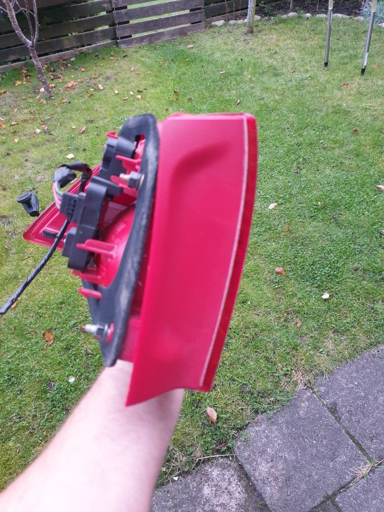 lampa tylna prawa saab 95 2005 rok lift