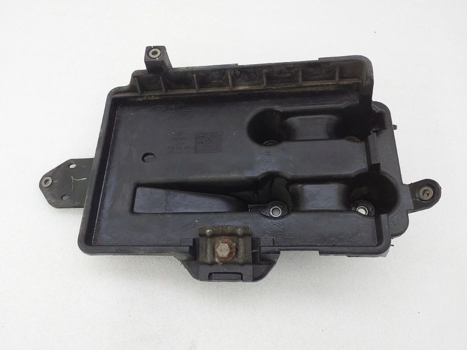 Base / caixa da bateria VOLKSWAGEN New Beetle Cabriolet (1Y7)