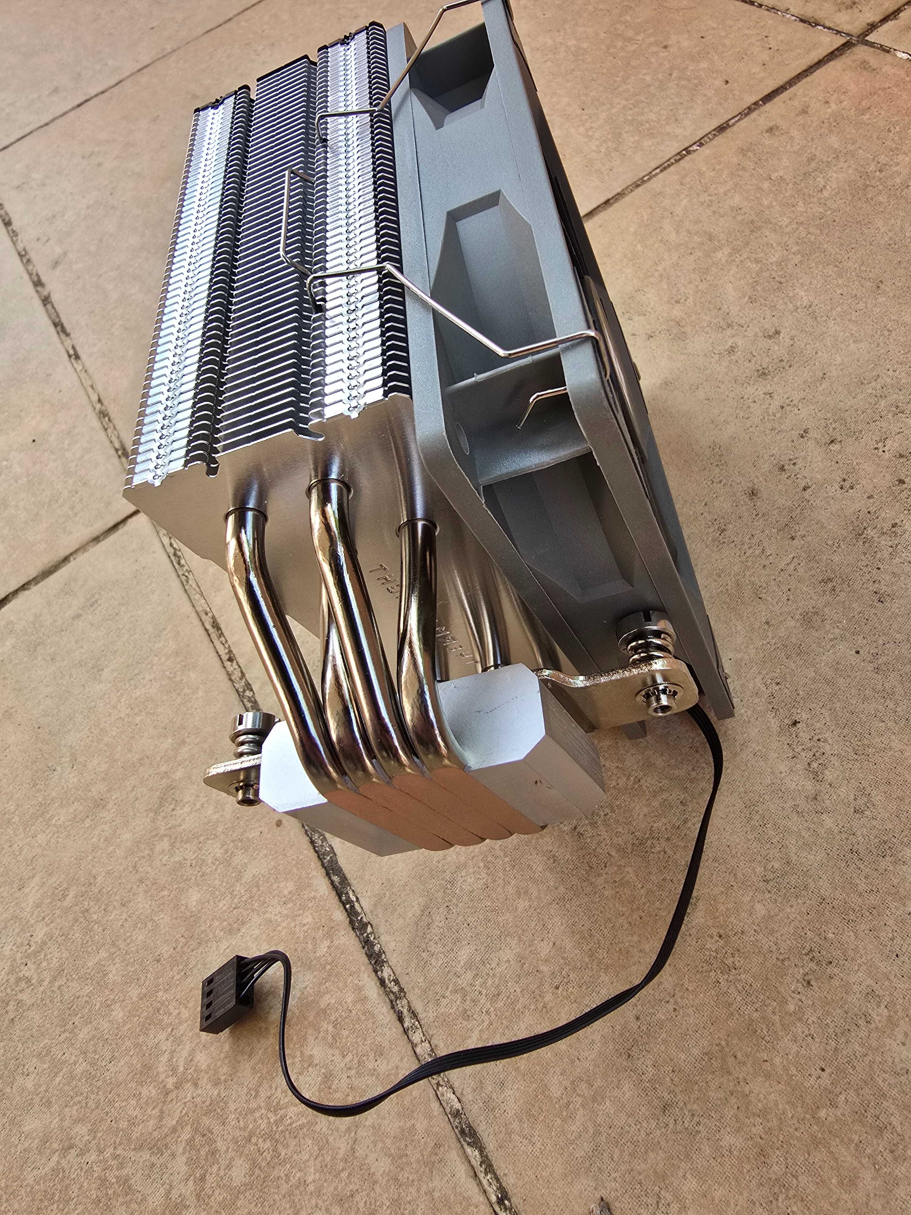 Ótimo dissipador de calor CPU cooler Thermalright Assassin Spirit