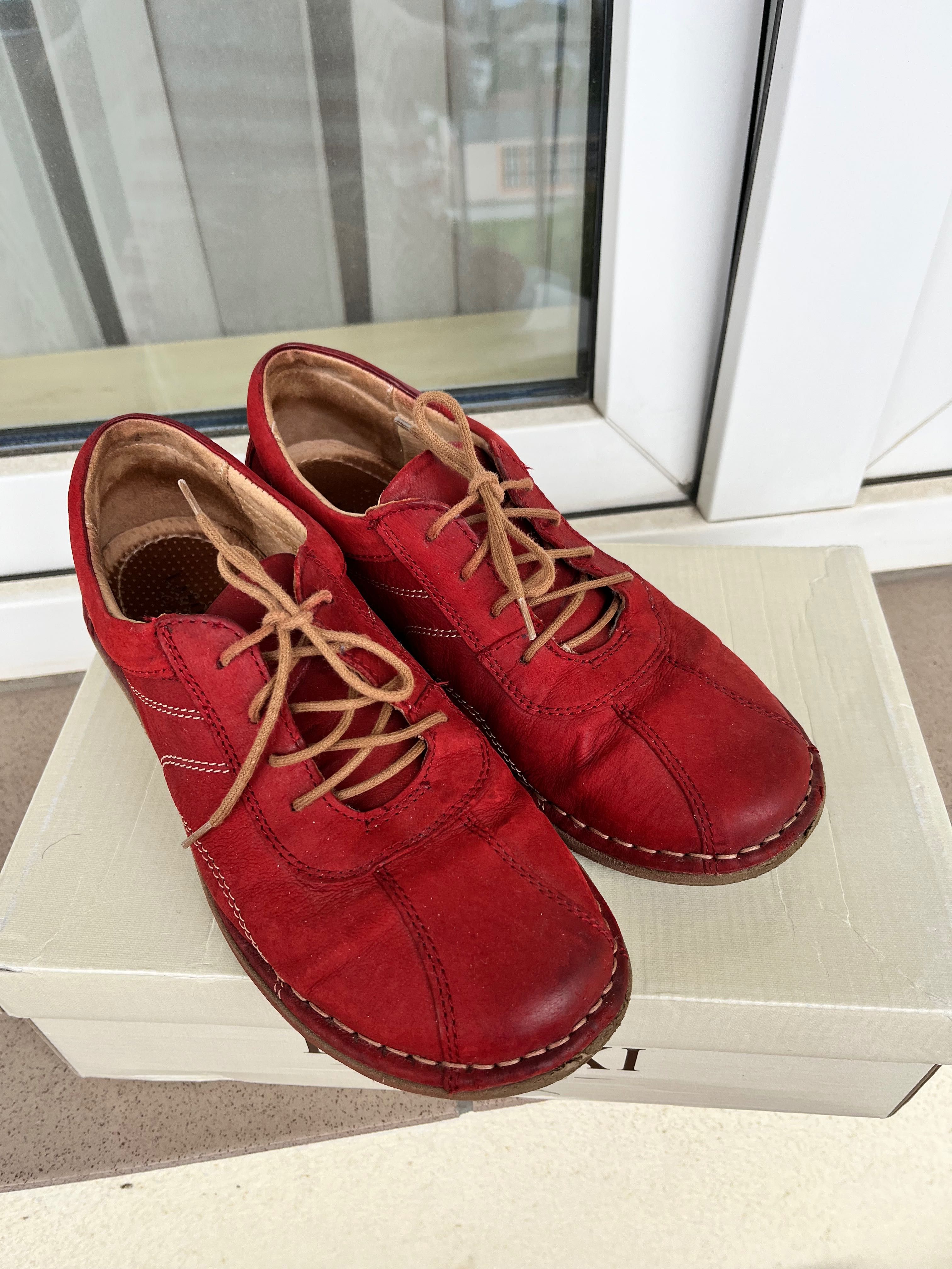 Stylowe mokasyny Lasocki r.36