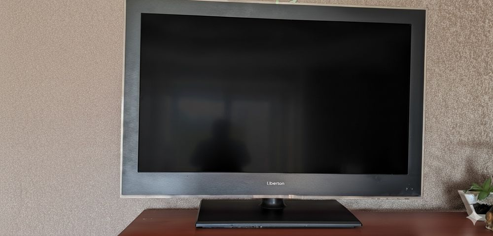 LED Телевізор 32" Liberton 3220 ABUV
