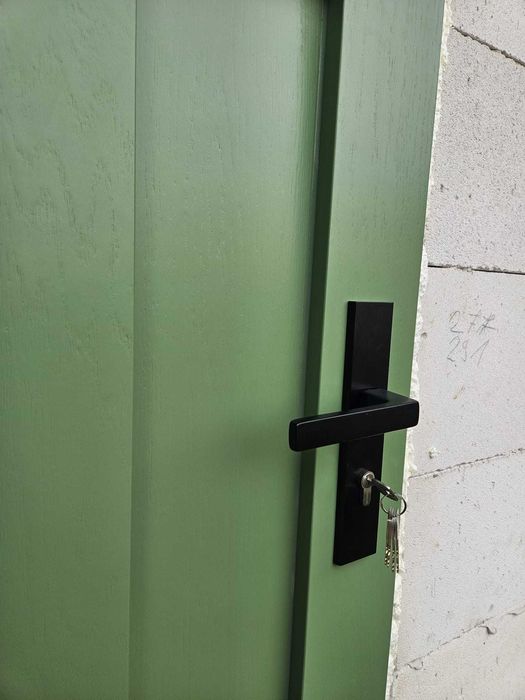 Producent drzwi drewnianych,zewnętrznych.