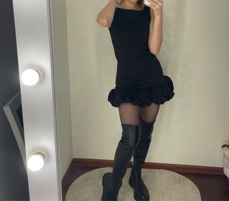 Продам чорну сукню