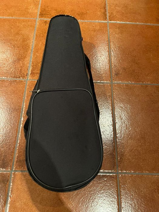 Violino 1/16 , arco e  caixa