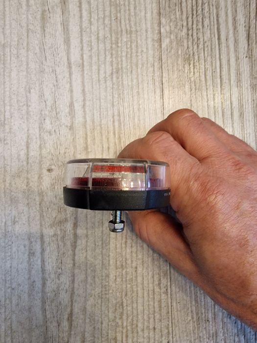 Lampka lampa rowerowa tylna na bagażnik BM Toplight Flat Plus przewód