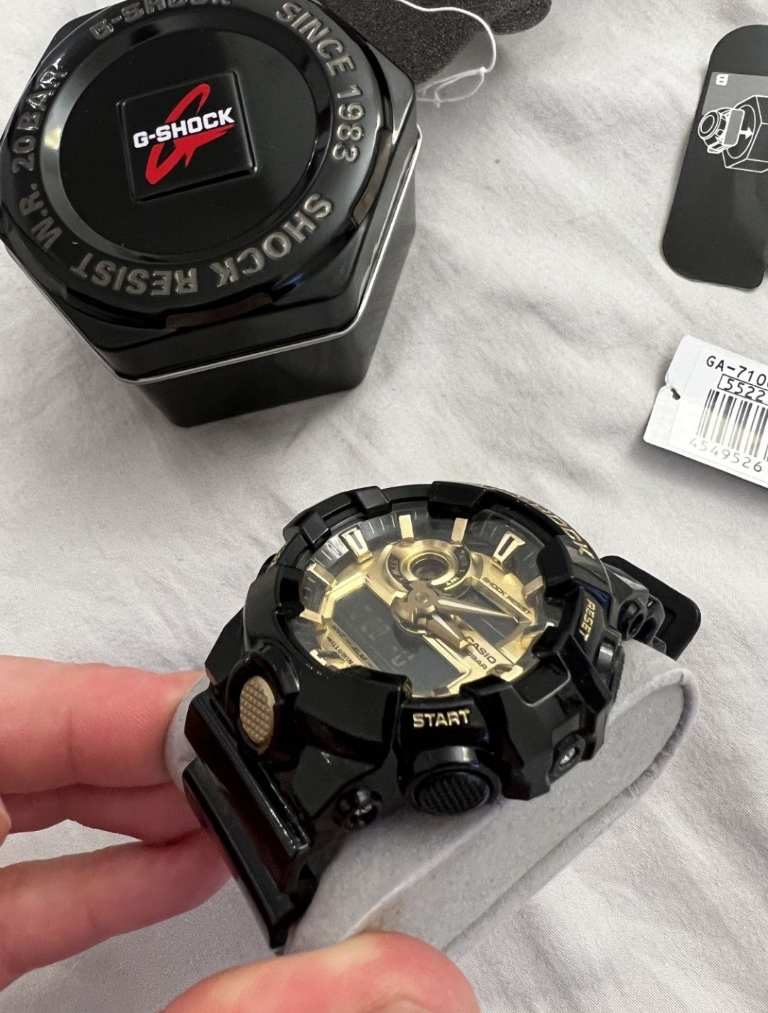 Casio G-shock GA-710GB / Polska dystrybucja / STAN FABRYCZNY