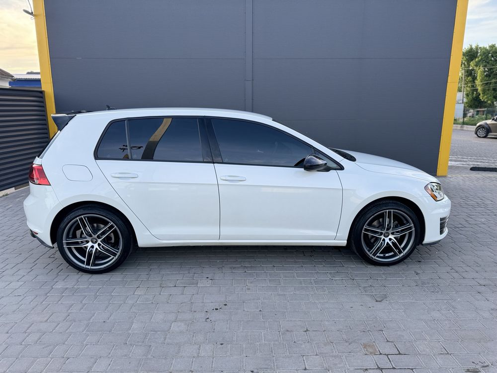 Volkswagen Golf 7 1.8tsi не gti ))