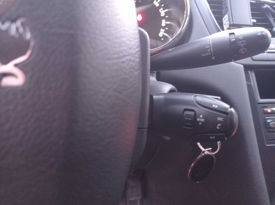 Продам Пежо 5008 2л.HDI