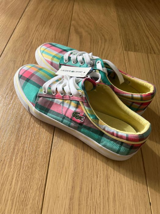 Ténis Lacoste novos 39