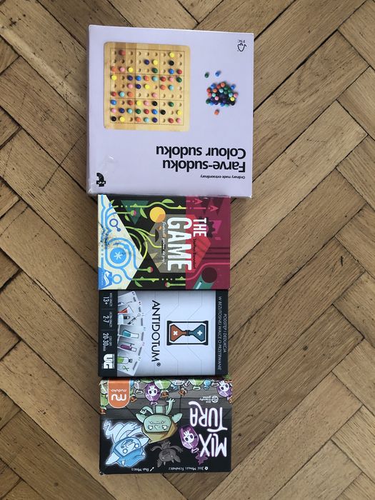 Zestaw gier planszowych
