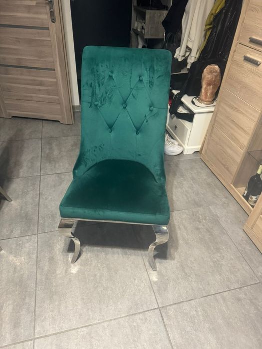 Krzesła glamour zielone + stół