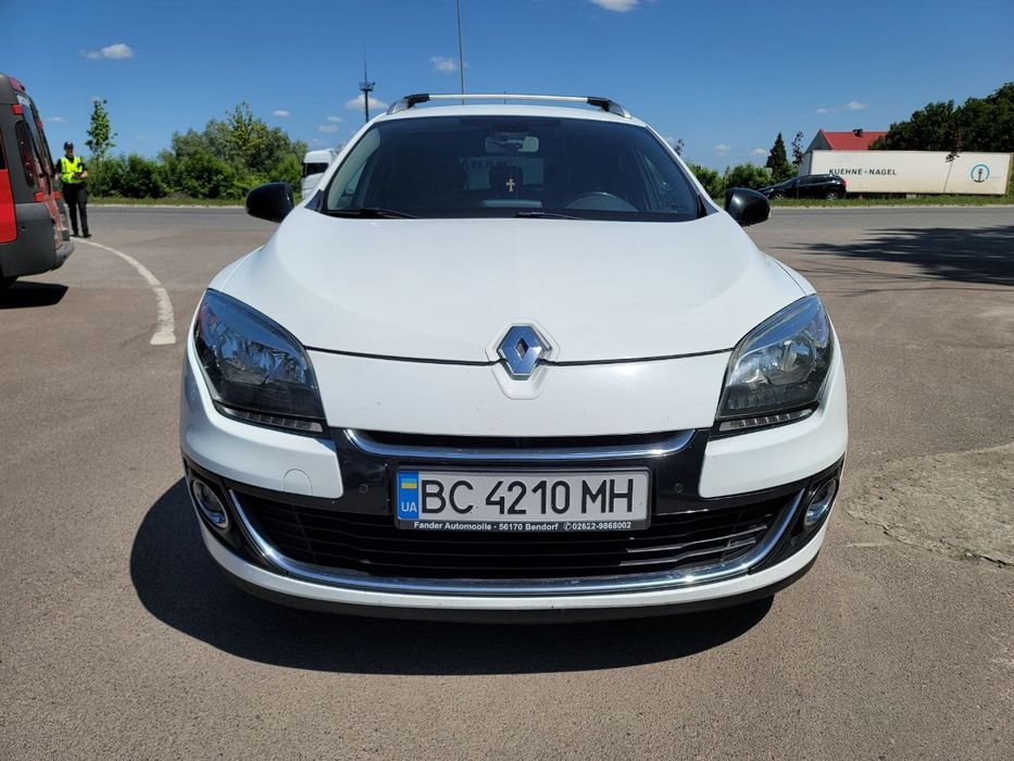 Renault Megane BOSE (10.2013р.) III покоління  1.5 dCi MT (110 к.с.)
R