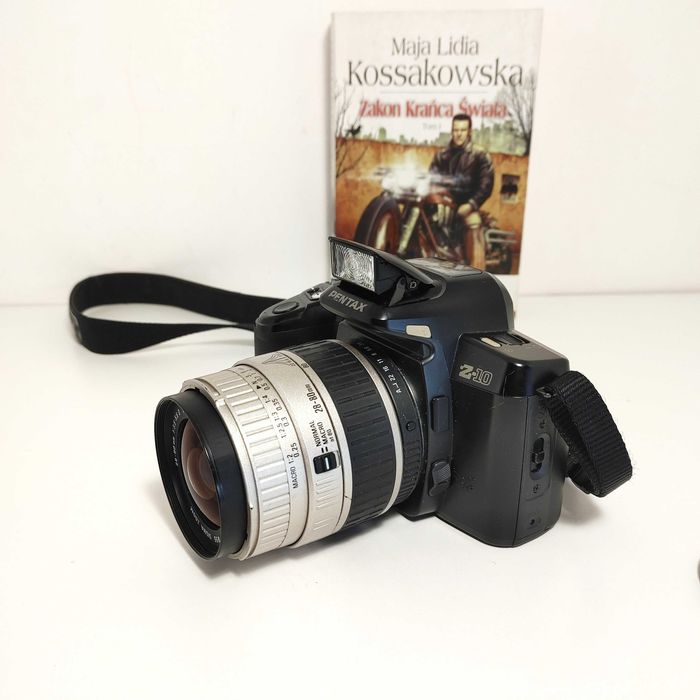 Analogowa Lustrzanka PENTAX Z-10 z obiektywem Sigma 28-80 1:3,5-5,6