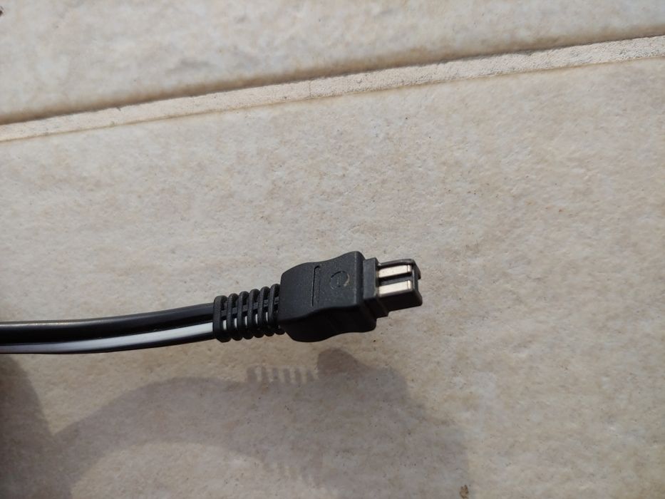 Блок живлення імпульсний 8.4V/1.7A /SONY/ AC-L25/L-200