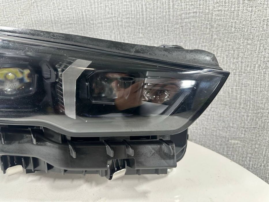 Фара передняя правая BMW 5 G60 G61 ( 2023 - 2026 г. ) 5A798D8-08