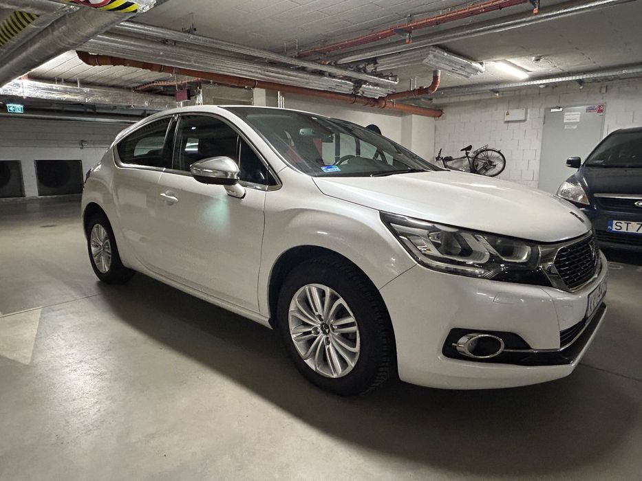 Citroën DS4 Citroen DS4 1.2 PureTech 130 KM | Garażowany | Serwisowany | B