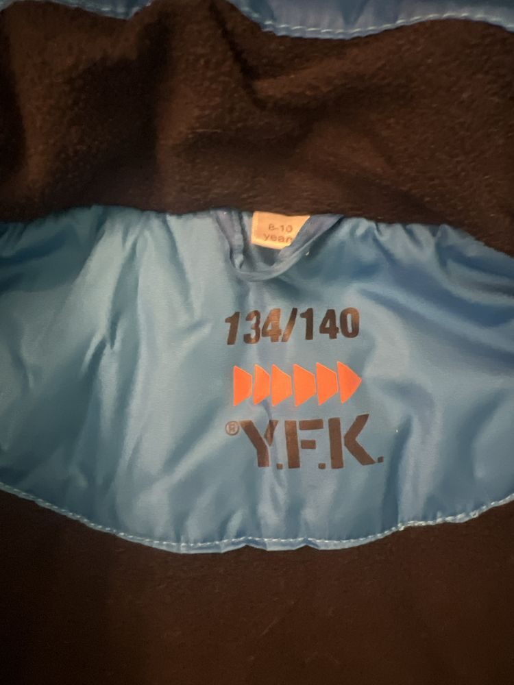 Зимова куртка , лижна Y.F.K. 134-140