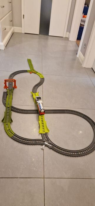 Tor firmy TrackMaster "Tomek na Bagnie"