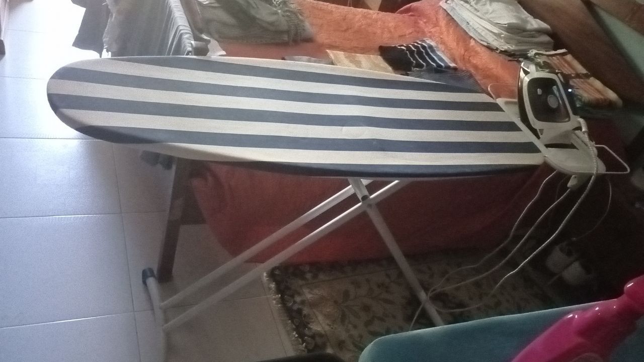 Tábuas de engomar com capa protectora
