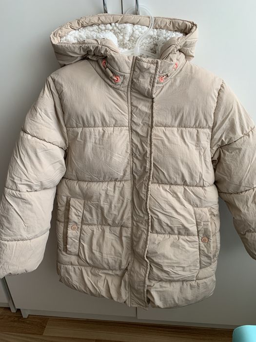 Зимова куртка next