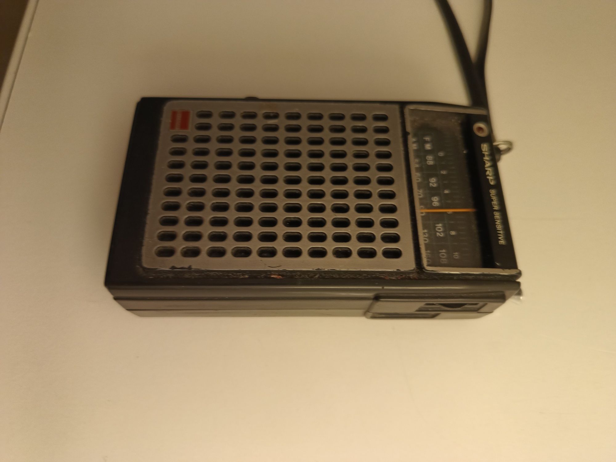 Radio Sharp przenośne kieszonkowe