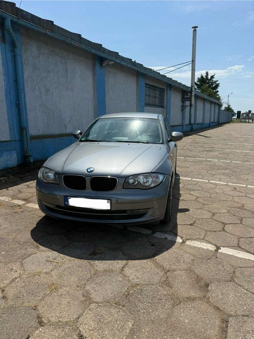Sprzedam BMW seria 1 e87 2.0 benzyna 122 km