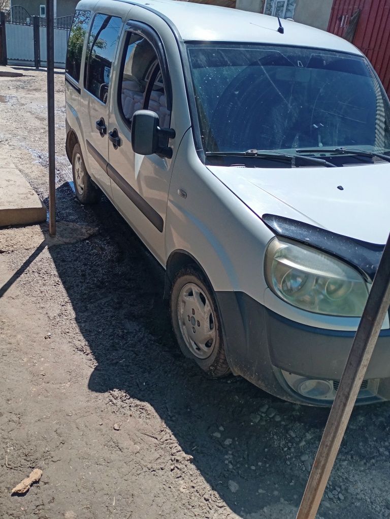 ПродамFiat doblo