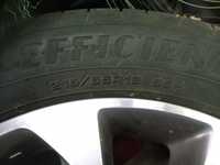 Продам резину 215/55 R18