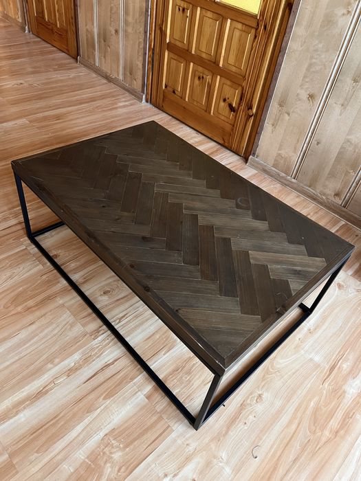 Stolik kawowy loft rustykalny drewniany blat w jodełkę ława stół