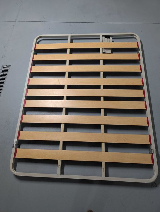 Cama de casal com cabeceira + estrado e colchão