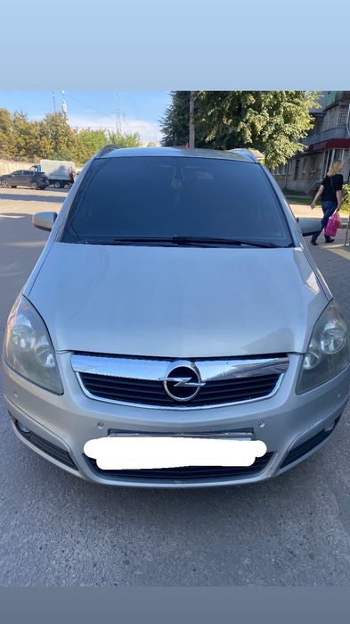 Opel zafira 2006