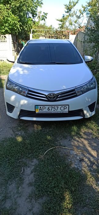 TOYOTA 2014 год от владелицы