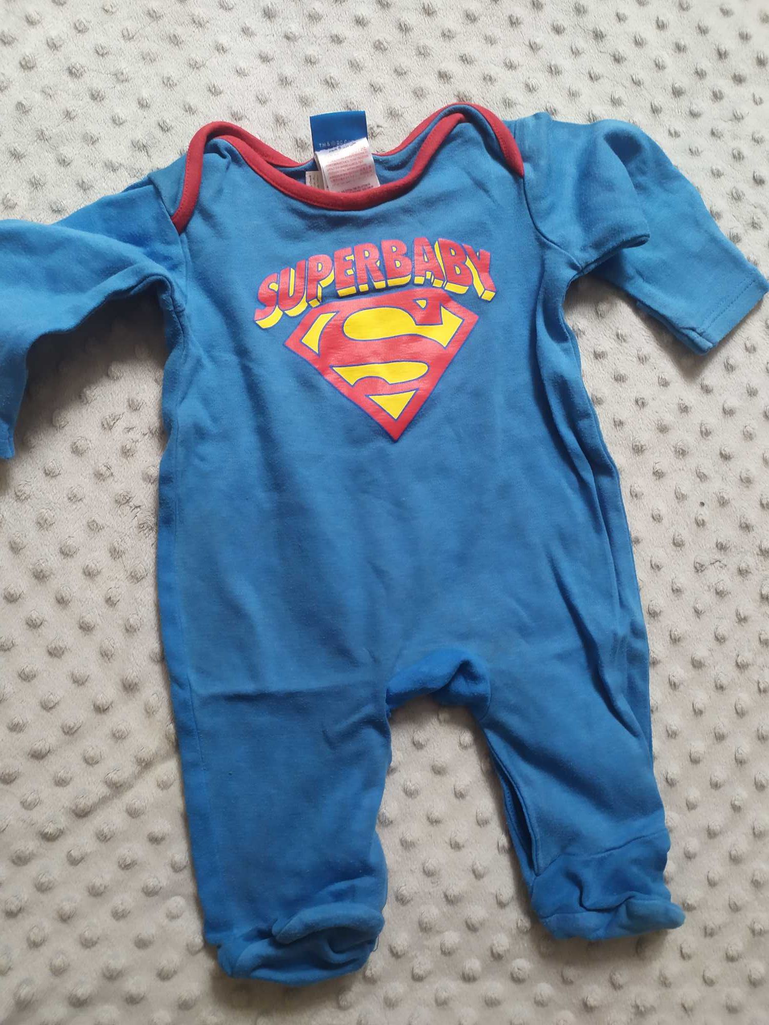 Śpiochy niemowlęce chłopięce pajac Superbaby Superman 68
