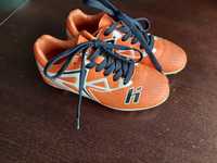 Buty piłkarskie korki Huari
