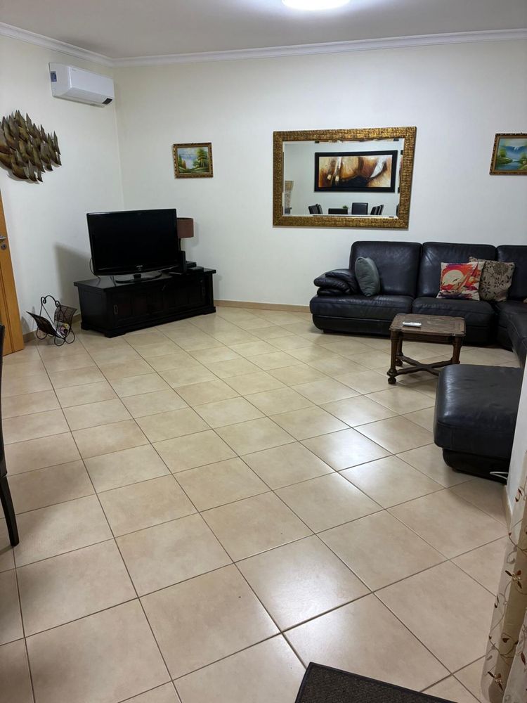 Arrenda-se villa em Albufeira