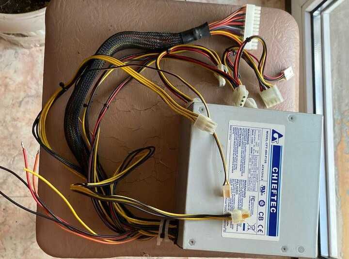 Компьютерный блок питания CHIEFTEC CFT-460-P12S