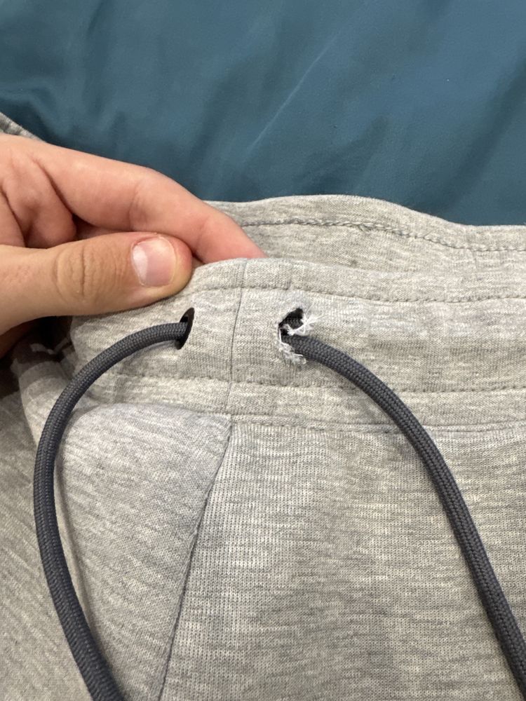 Nike Tech Fleece сірий
