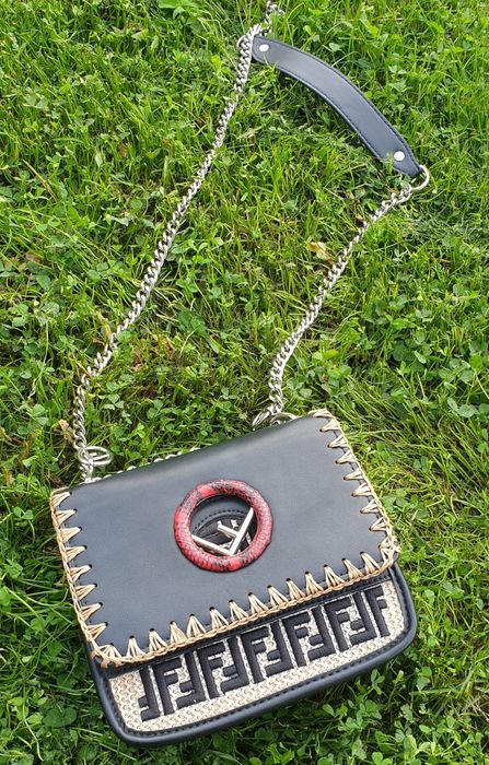 Сумочка Fendi Roma клатч